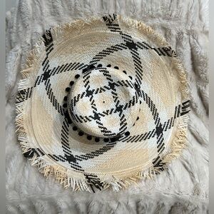 Stylish Woven Hat with Fringe